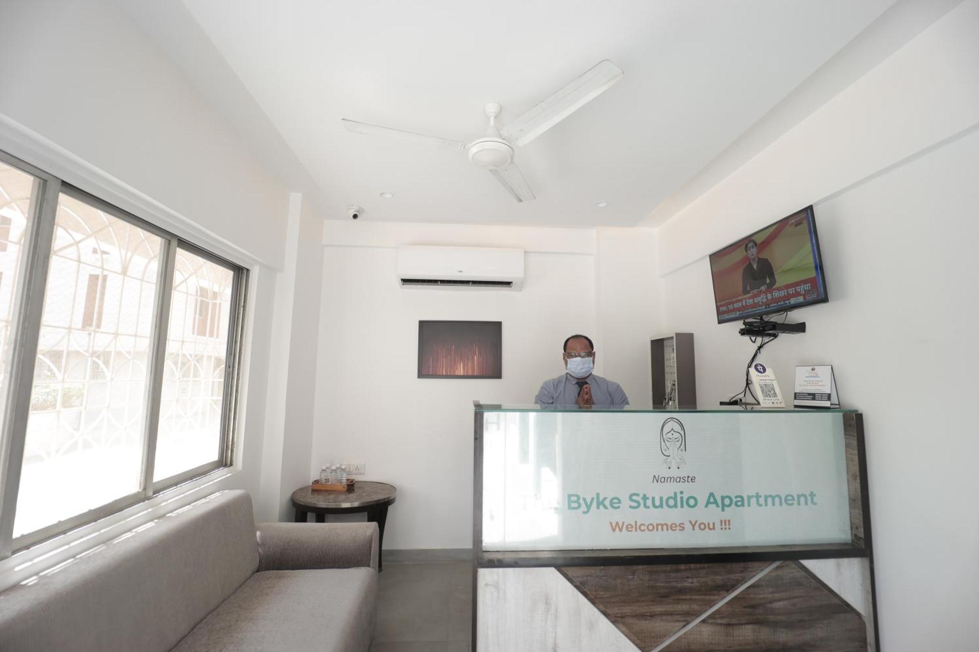 The Byke Studio Pure Veg Apartment, Tháné Exteriér fotografie